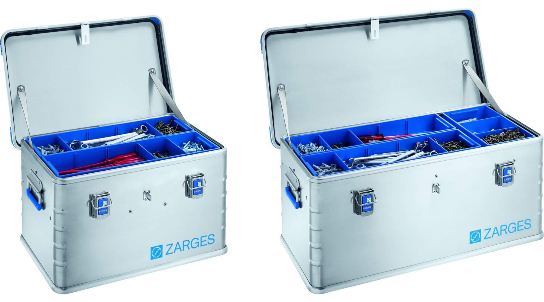 2 zarges cases with open lid