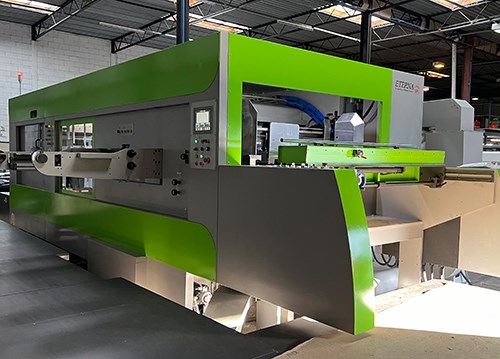 Eterna die-cutting machinery