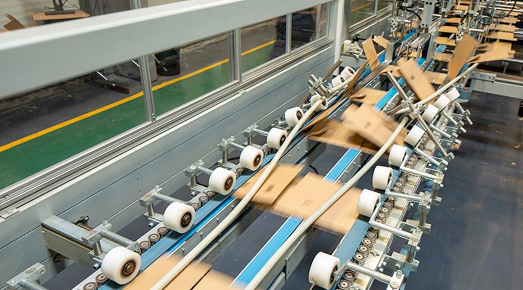 boxes on box folder gluer machine